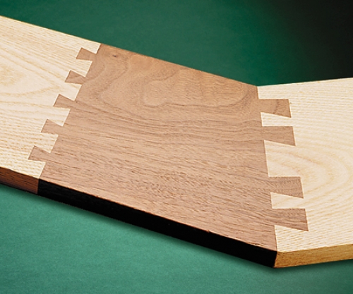 Angled end-on-end dovetails