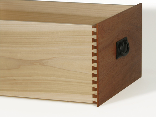 Leigh_RTJ400_Drawer_Mahogany_SPHB_Depth_of_cut_3_827_CC_3000px