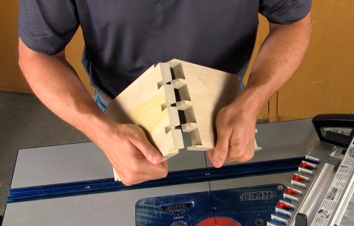 Leigh_RTJ400_how_to_rout_through_dovetails_9_Vid_FF_1500px