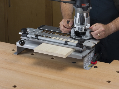 Leigh_VRS1200_jig_from_rear_router_181275_3000px