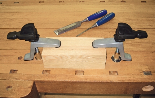 Leigh_clamps_two_clamps_bench_surface_reshoot99_014 _RTL_3000px