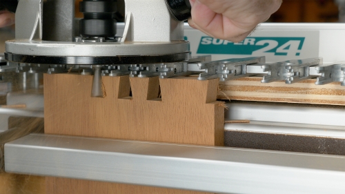 Super_jigs_routing_dovetails_Super24_Jig_3000px